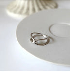 925 Silber Modeschmuck Ring in Knotenform - sehr modisch