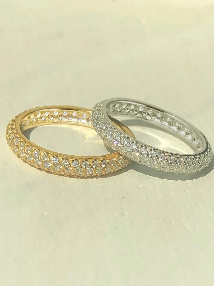 925er-Sterlingsilber, schlicher Ring mit Steinen