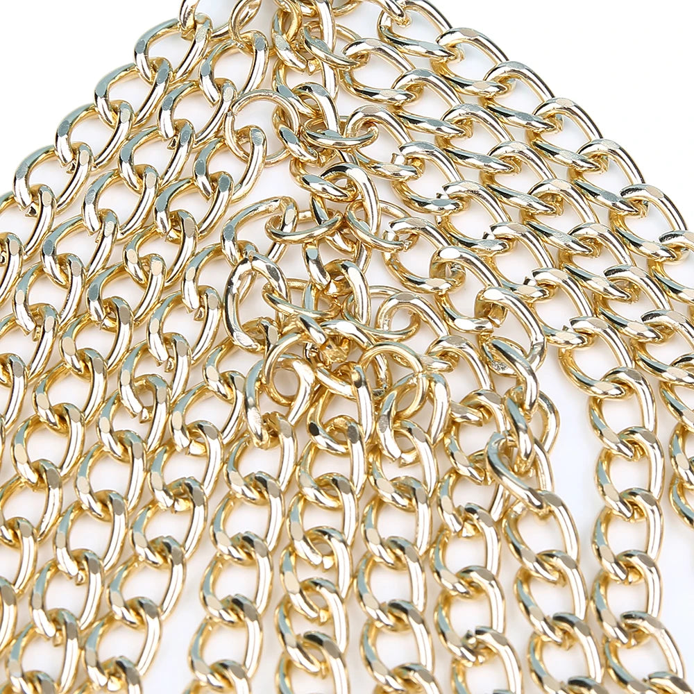 Fashion Körperkette Schmuck als Kleid